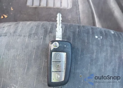 2017 Nissan Rogue S z USA, uszkodzony, nr VIN JN8AT2MV7HW266691